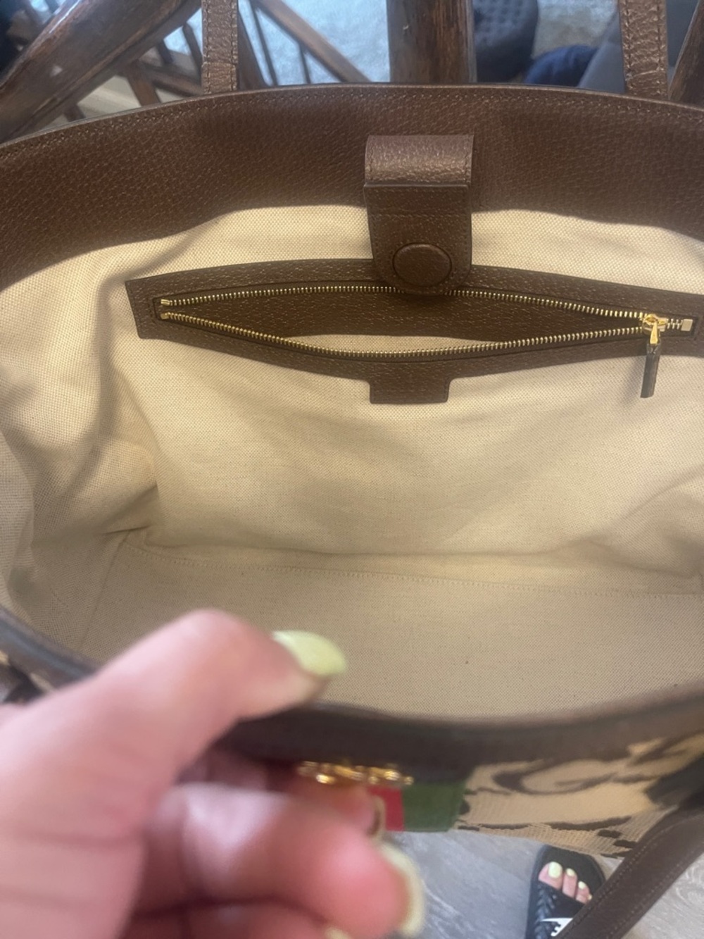 Gucci Beige/Brown GG Supreme Canvas Tote with Green-Red Web Stripe - Picture 5 of 5